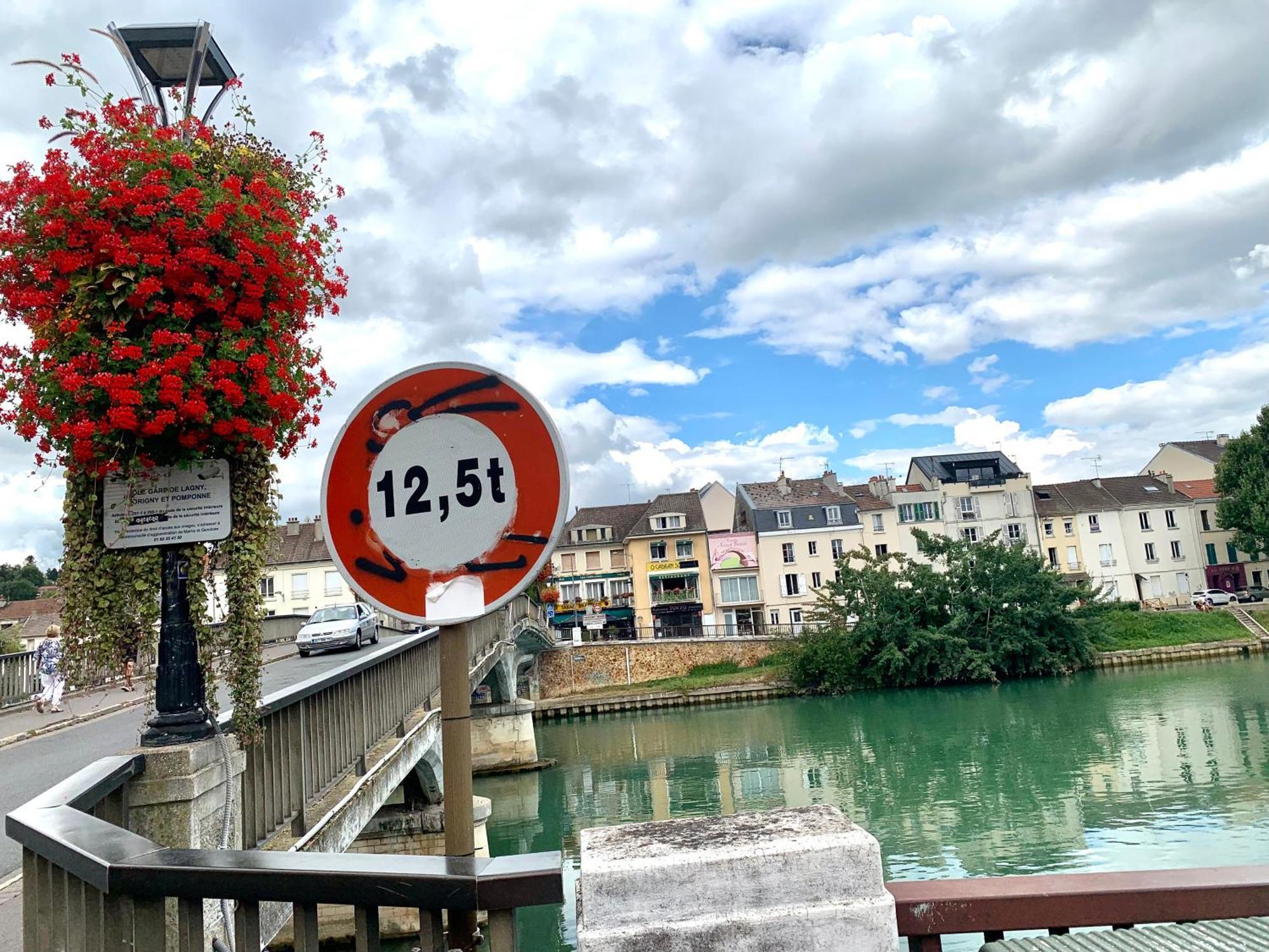 App301 Centre Ville A Lagny, 15Min A Disneyland En Voiture, 30Min A Paris En Voiture Lagny-sur-Marne Exterior foto